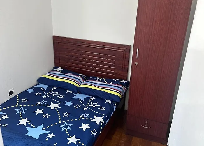 Deluxe Loft Rooms Near Burjuman Metro Station , Bur Dubai