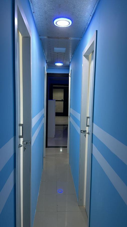 منزل للإقامة Deluxe Loft Near Burjuman Metro Station , Bur *